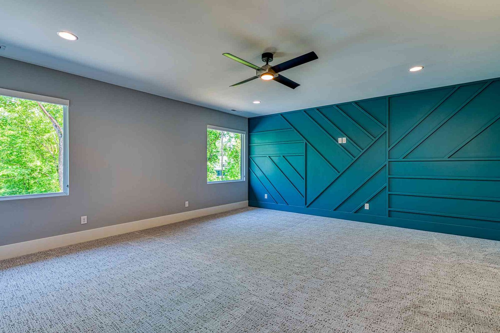 Finished basement bonus room with bar by Shail Construction in Raleigh NC